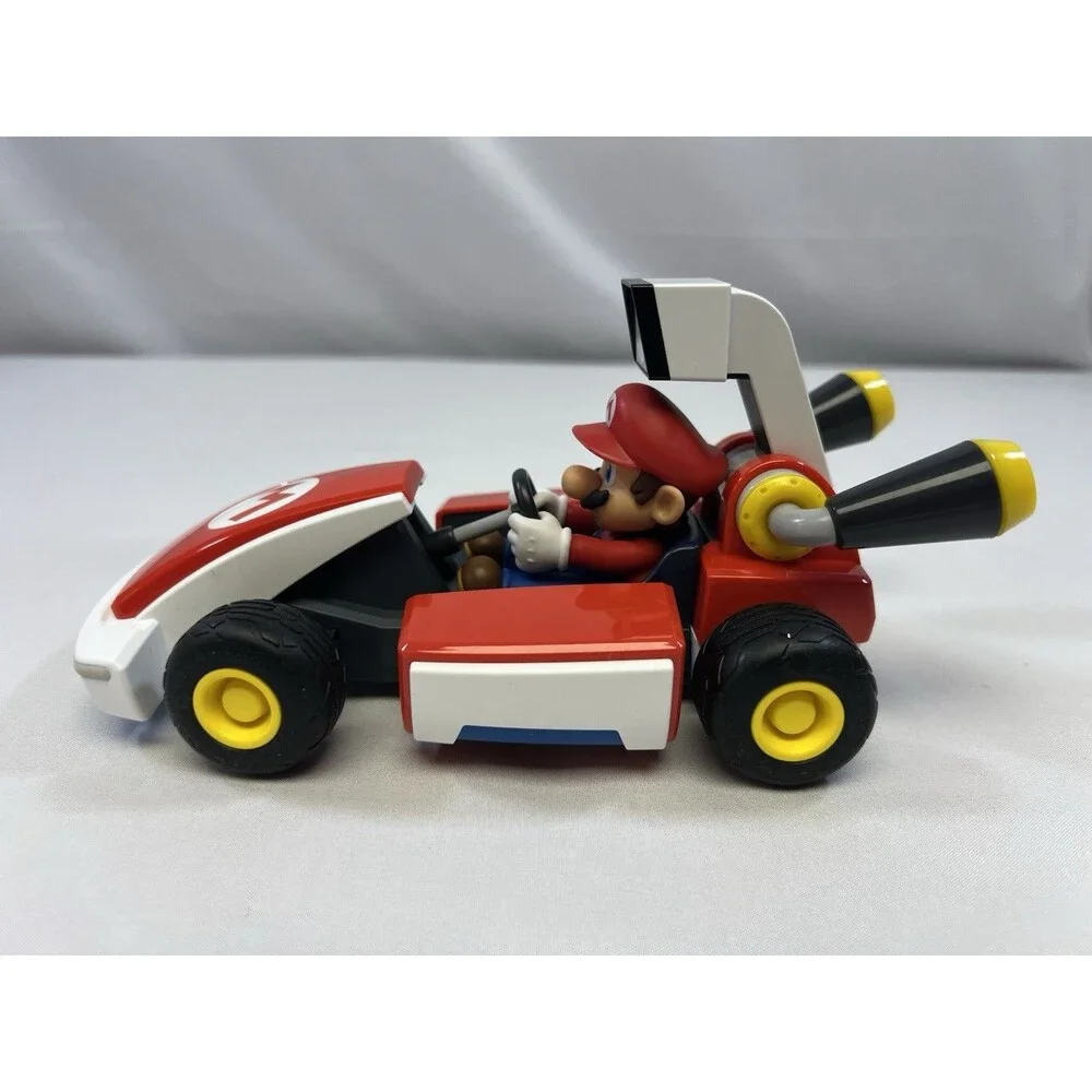 Nintendo Switch Mariokart Live Home Circuit - Mario